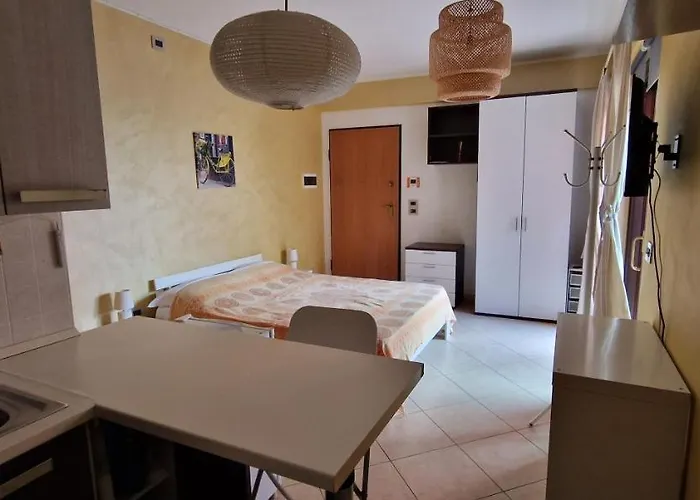 Holiday home Sotto L'arco 2
